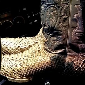 Justin snake skin boots